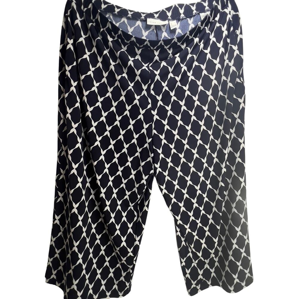 Susan Graver Loose Fitting Geometric Diamond Pattern Crops Capri Shorts Size M